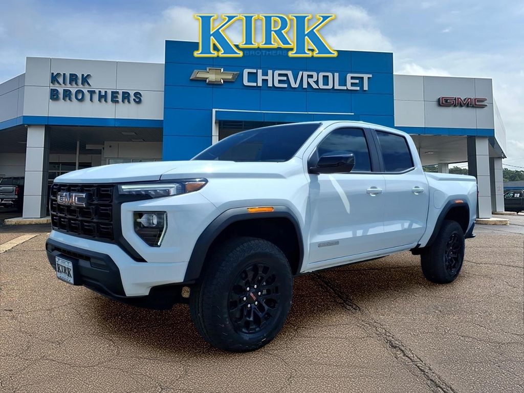 2026 GMC Canyon 2WD Elevation Crew Cab Short Box's photo