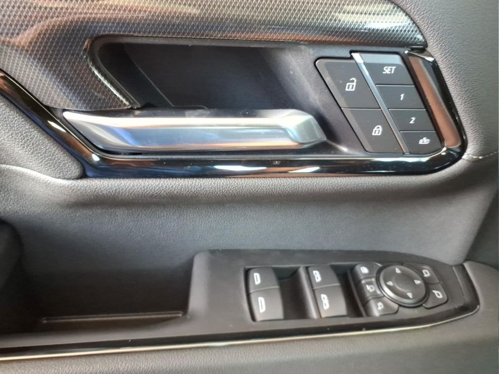 2026 GMC Sierra 2500HD AT4 - Photo 19