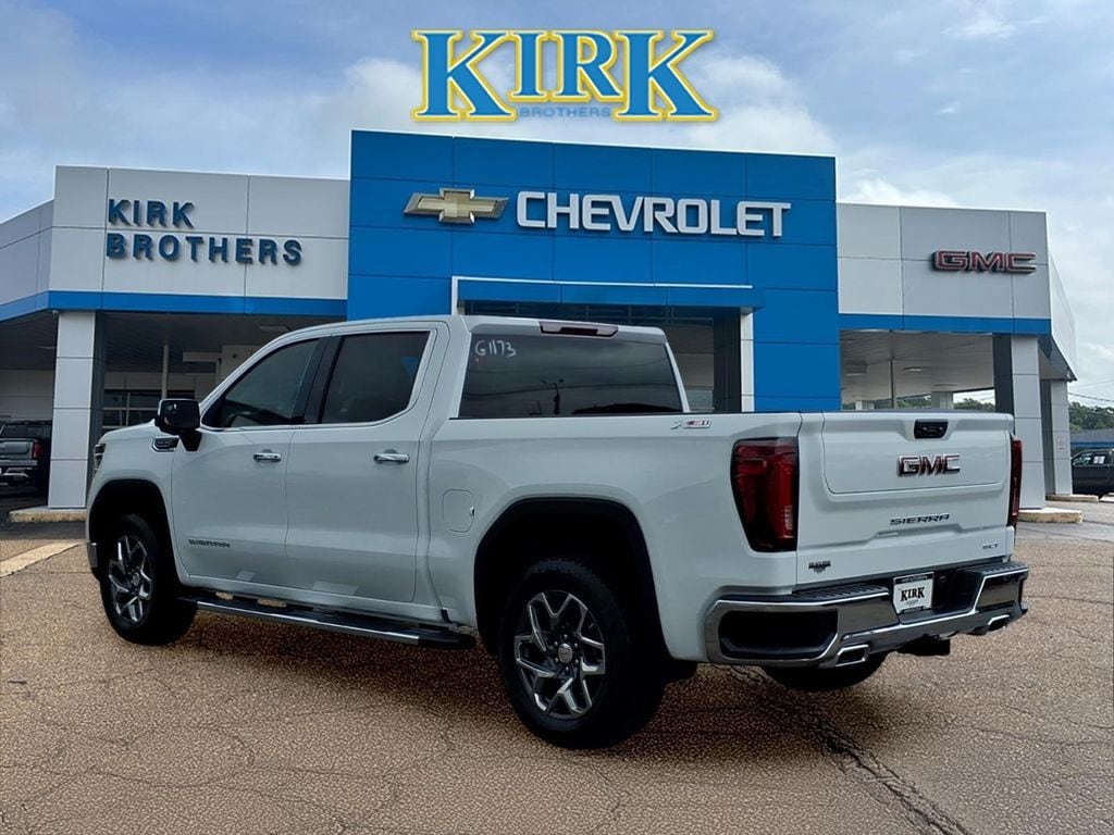 New 2026 GMC Sierra 1500 SLT Truck