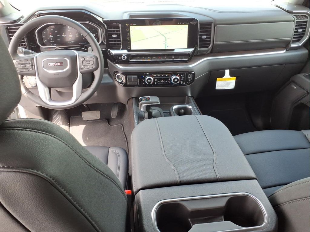 2026 GMC Sierra 1500 SLT - Photo 11