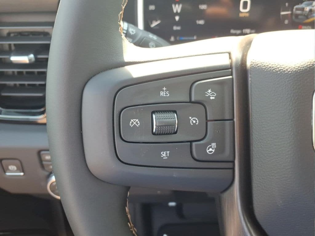 2026 GMC Sierra 2500HD AT4 - Photo 17
