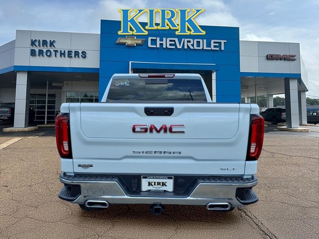 New 2026 GMC Sierra 1500 SLT Truck