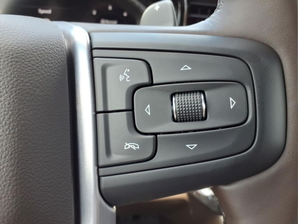2026 GMC Sierra 1500 SLT - Photo 17