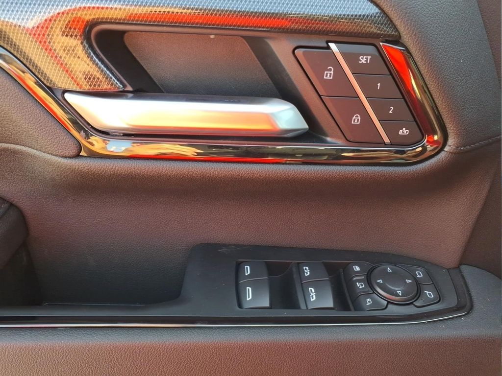 2026 GMC Sierra 2500HD AT4 - Photo 17