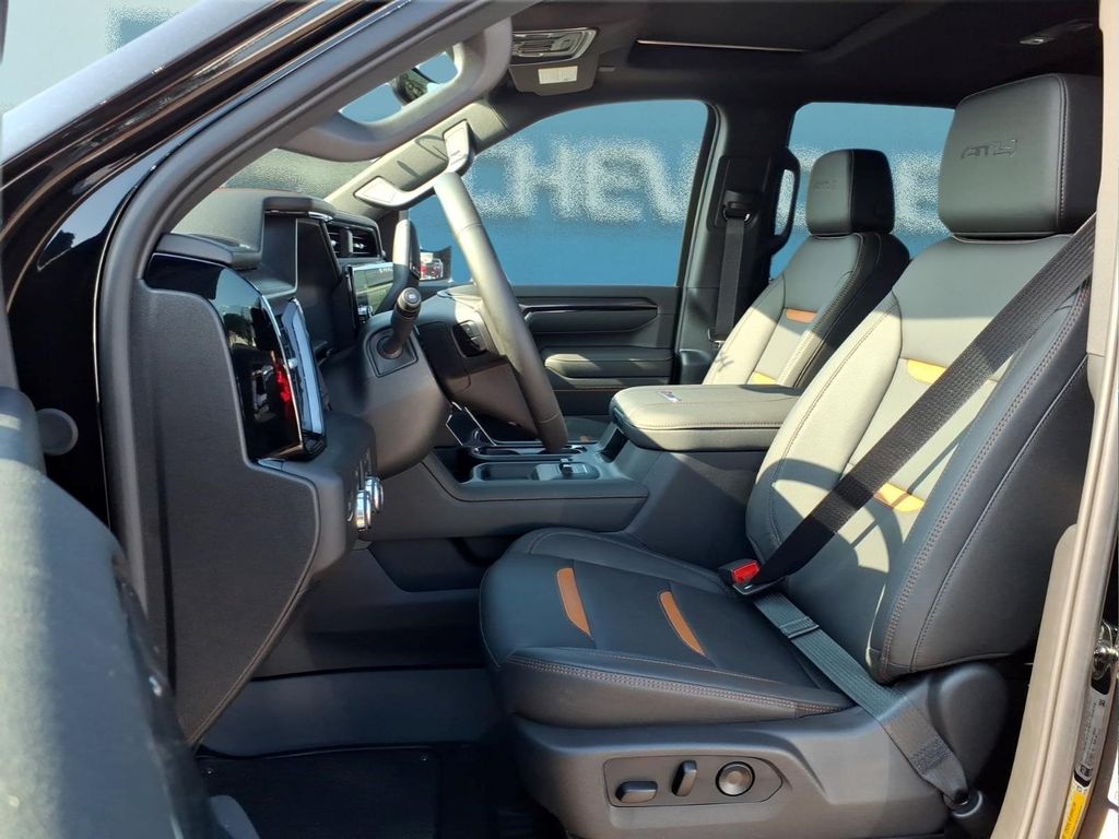 2026 GMC Sierra 2500HD AT4 - Photo 16