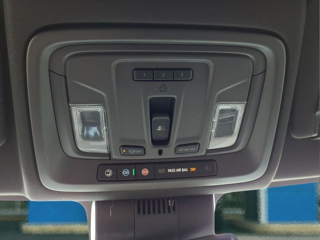 2026 GMC Sierra 1500 SLT - Photo 22
