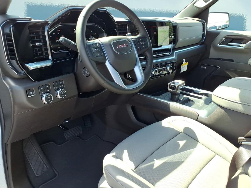 2026 GMC Sierra 1500 SLT - Photo 12