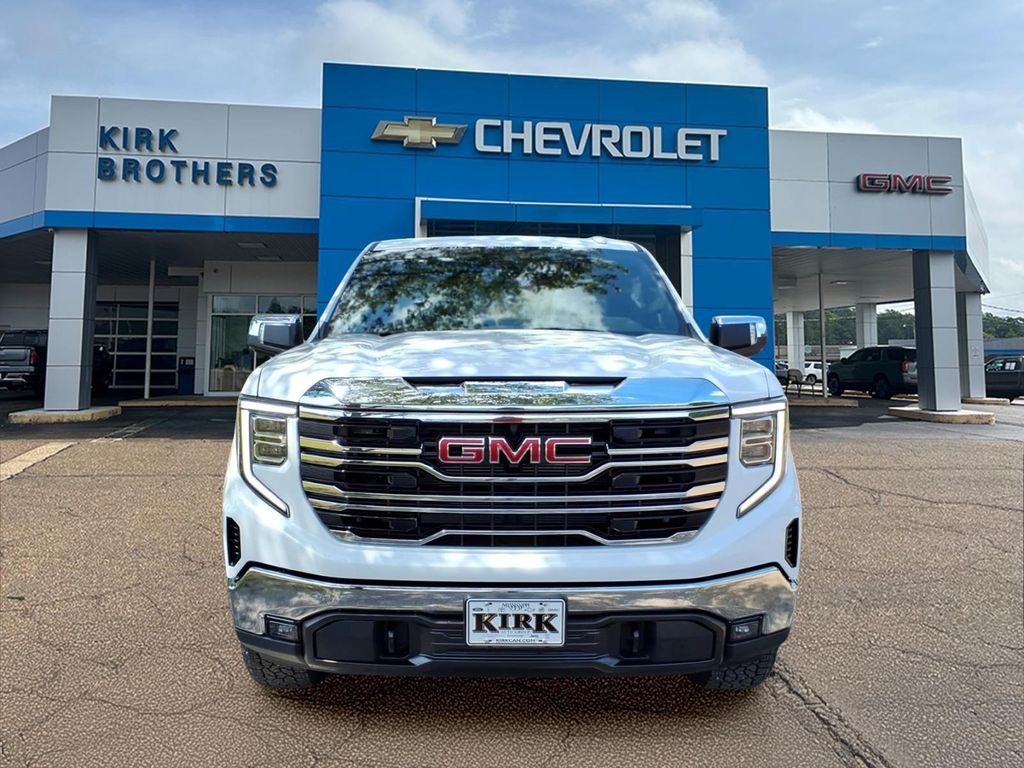 2026 GMC Sierra 1500 SLT - Photo 12