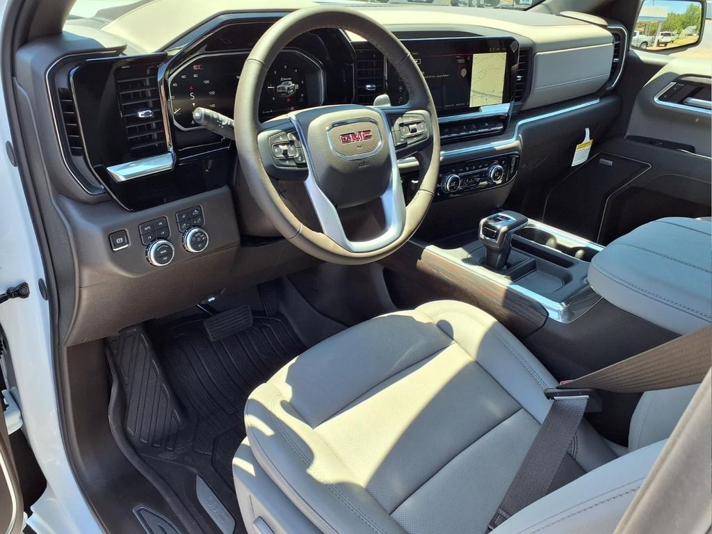 2026 GMC Sierra 1500 SLT - Photo 12