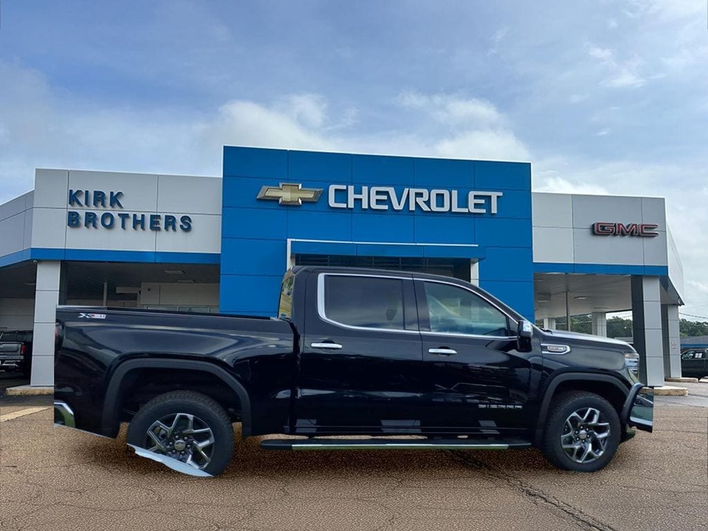 2026 GMC Sierra 1500 SLT - Photo 11
