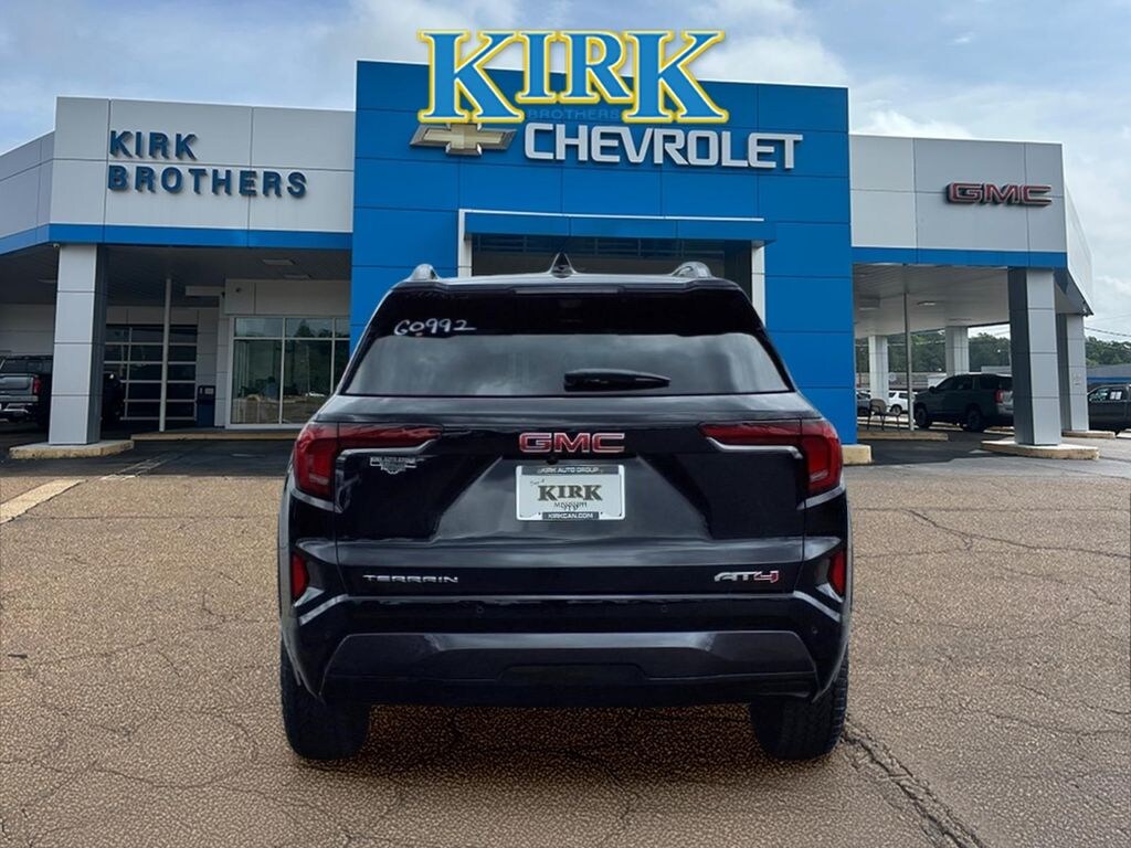 New 2026 GMC Terrain AT4 SUV