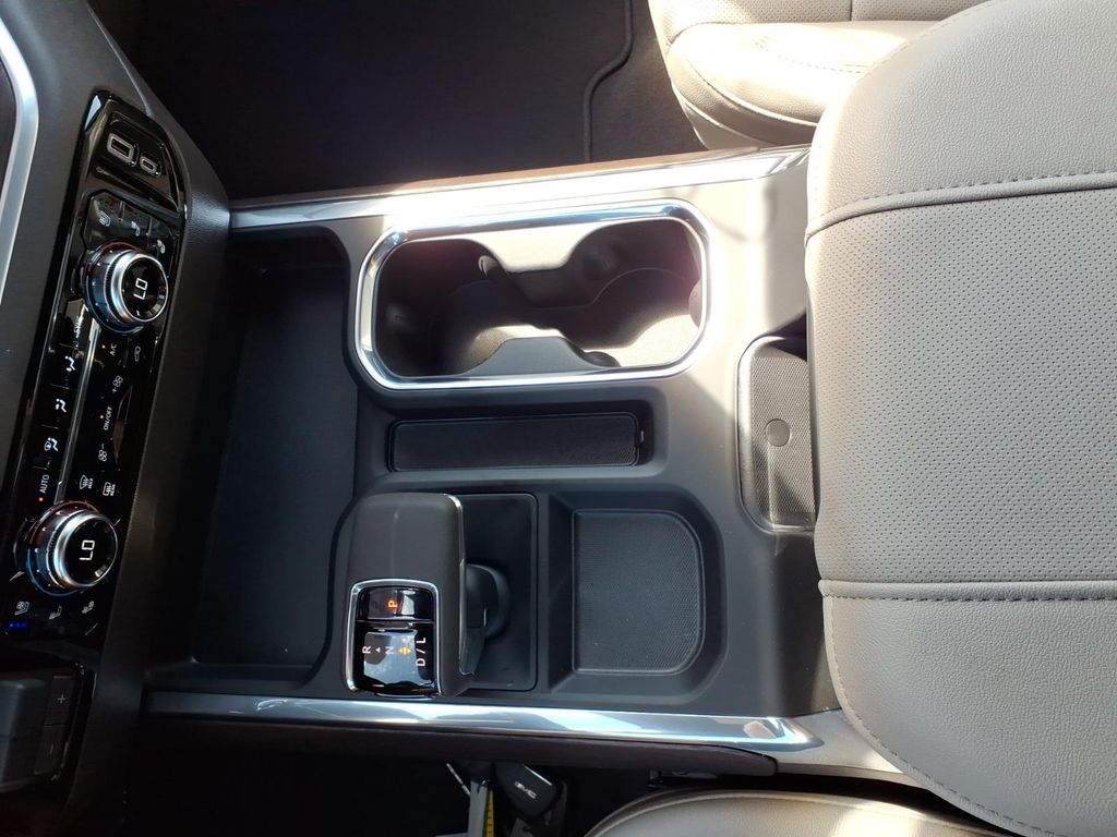 2026 GMC Sierra 1500 SLT - Photo 21