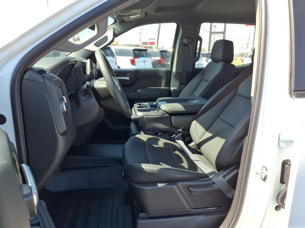 2026 GMC Sierra 1500 Pro - Photo 14