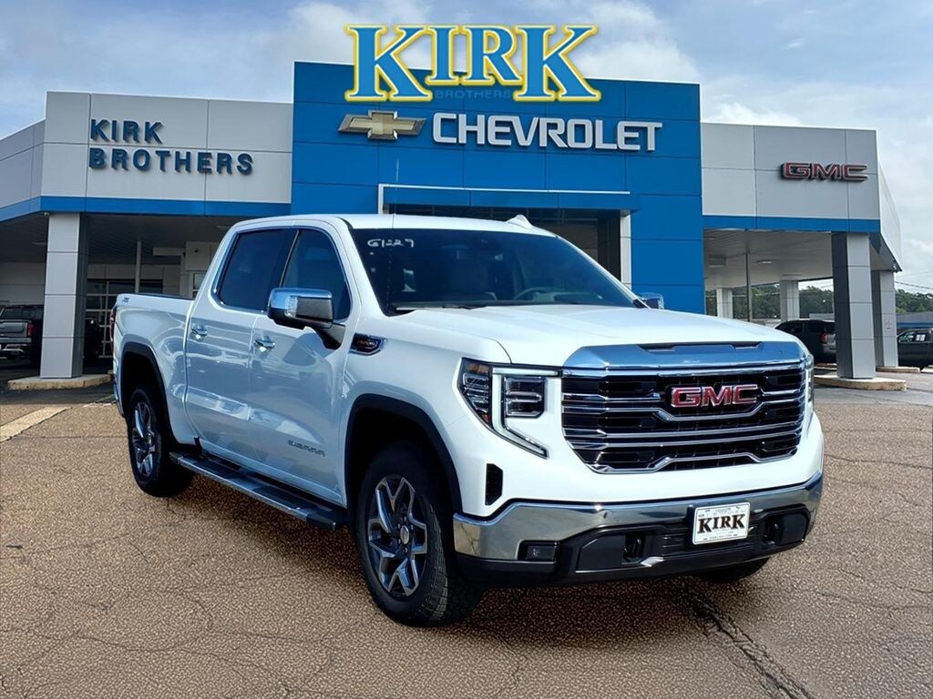 New 2026 GMC Sierra 1500 SLT Truck