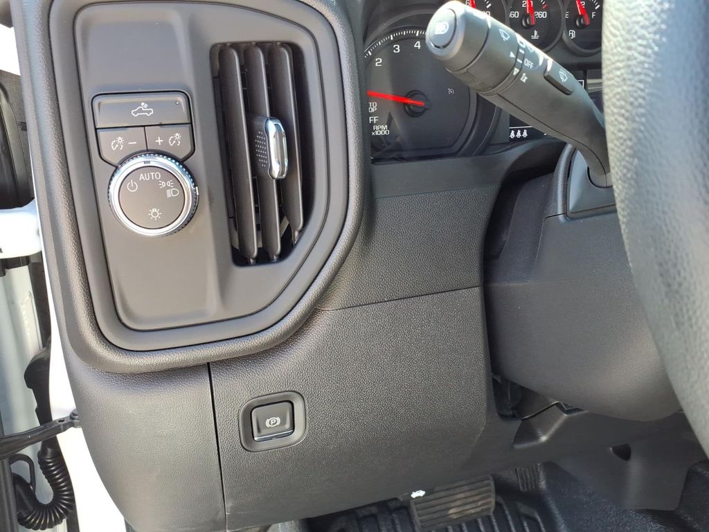 2026 GMC Sierra 1500 Pro - Photo 16