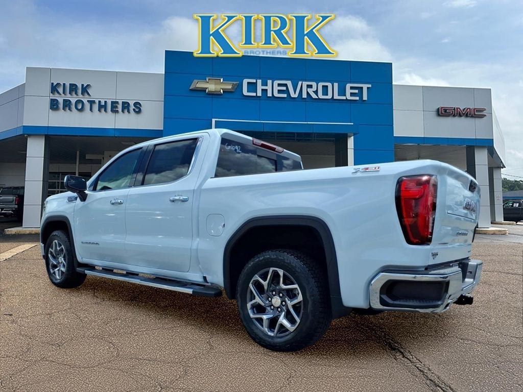 New 2026 GMC Sierra 1500 SLT Truck