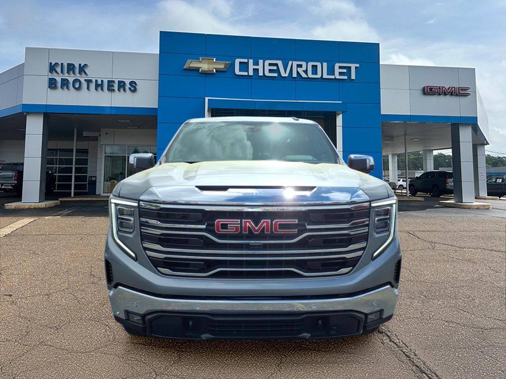 2026 GMC Sierra 1500 SLT - Photo 8