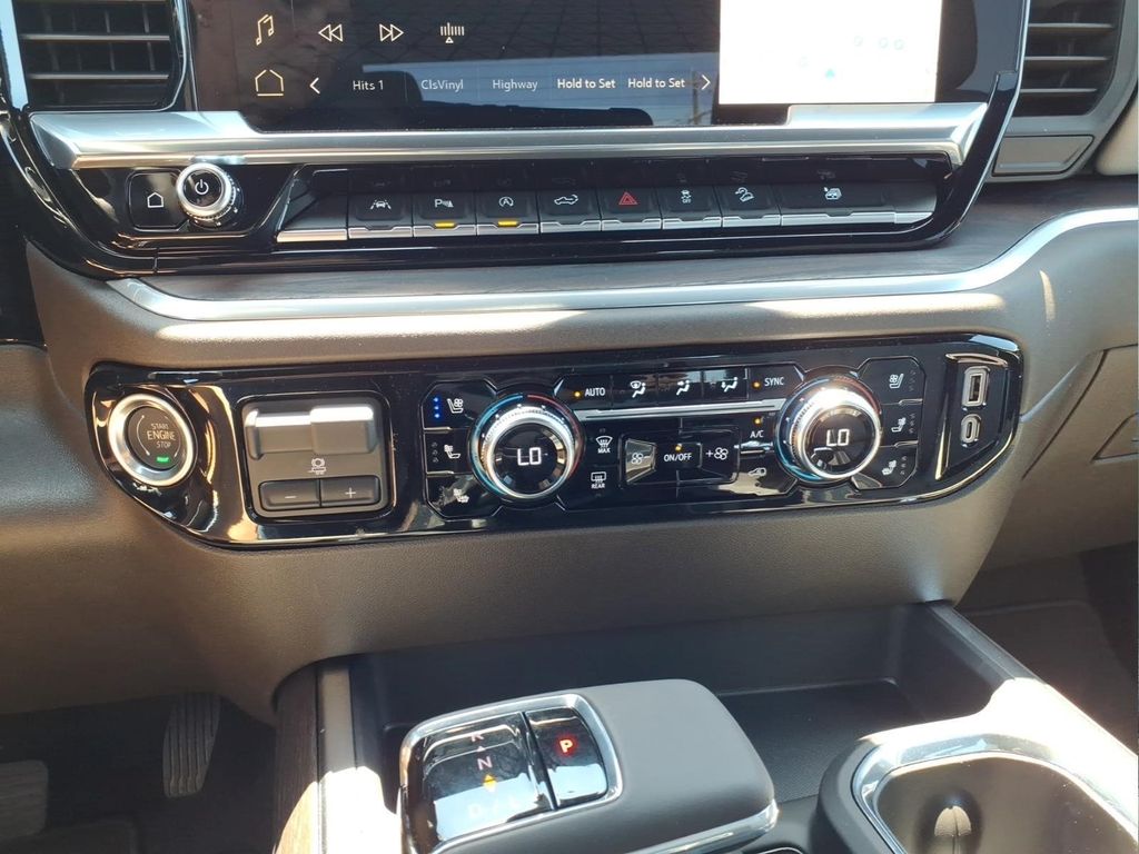 2026 GMC Sierra 1500 SLT - Photo 20