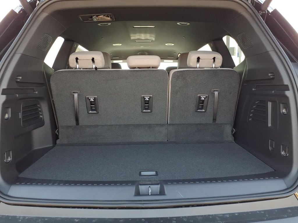 2026 GMC Acadia Elevation - Photo 10