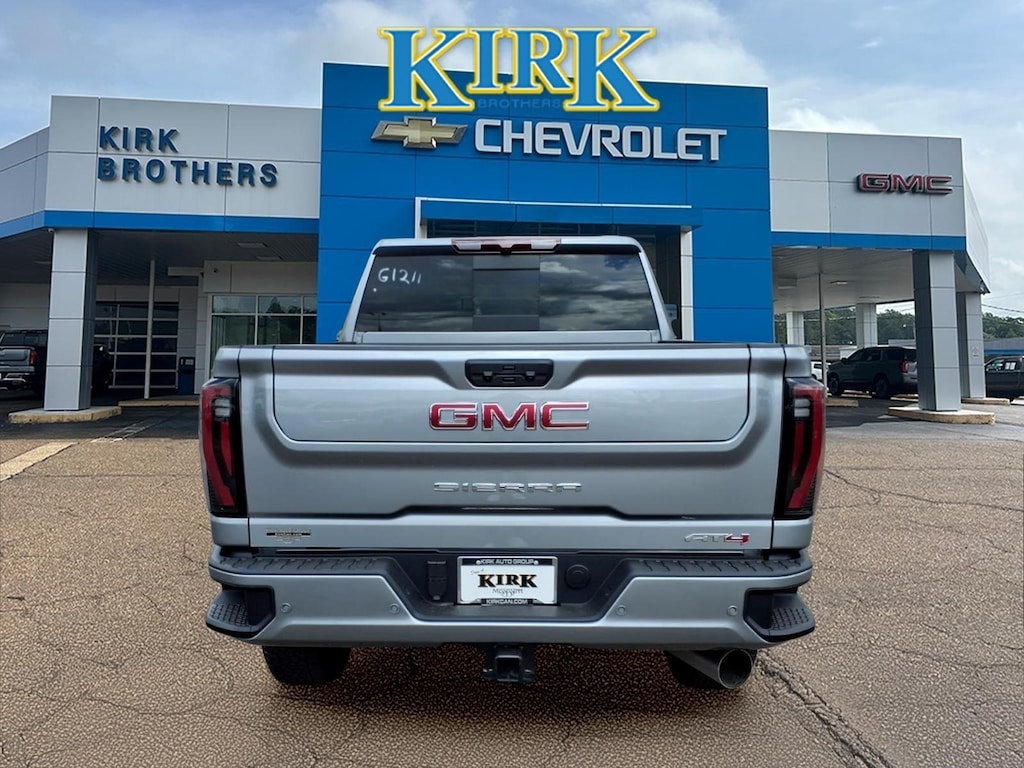 New 2026 GMC Sierra 2500 HD AT4 Truck