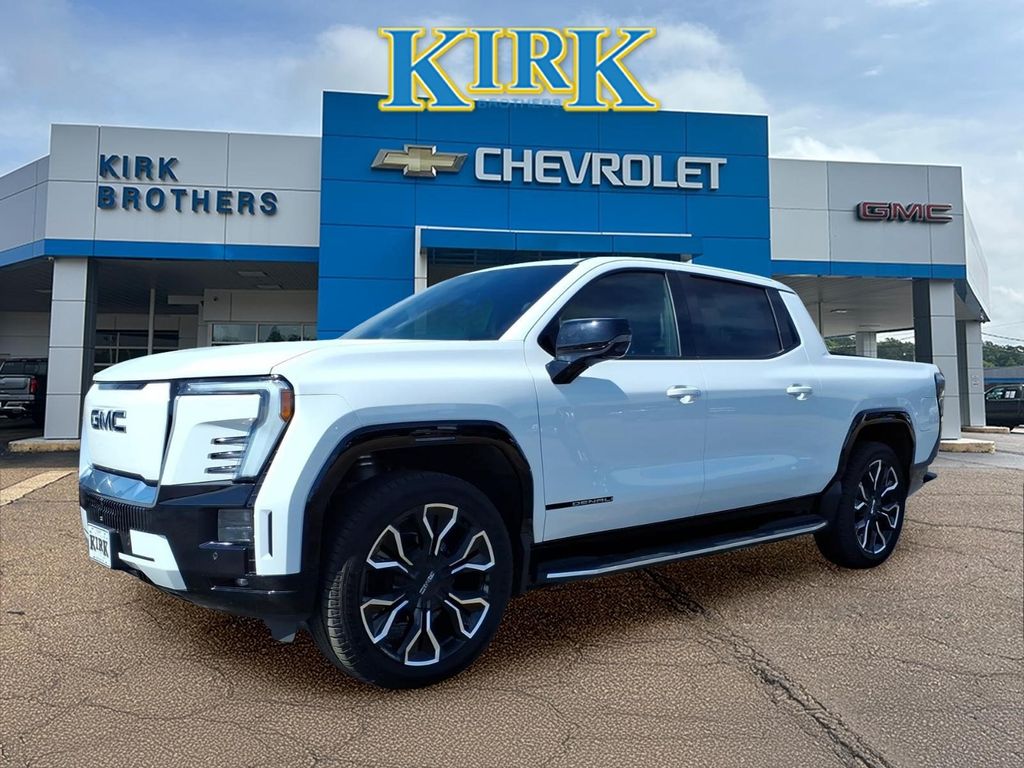 2025 GMC Sierra Denali Extended Range Crew Cab e4WD's photo
