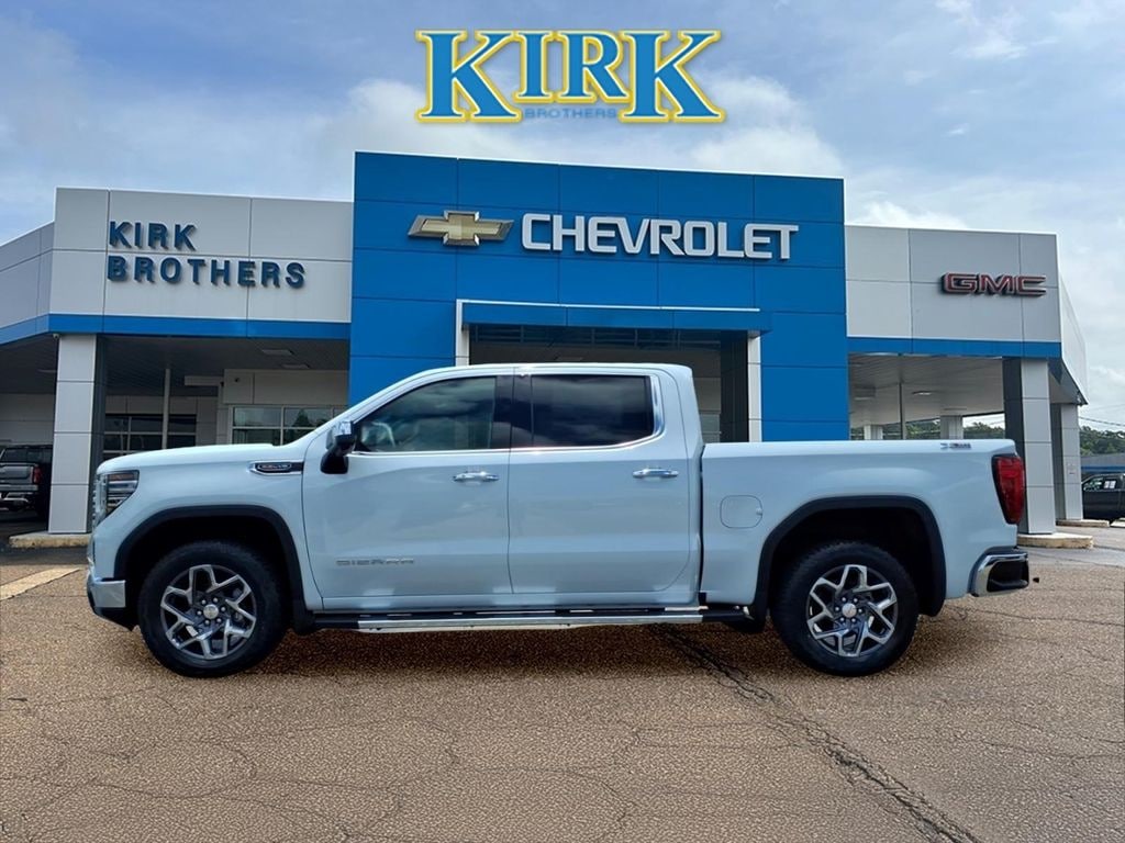 New 2026 GMC Sierra 1500 SLT Truck