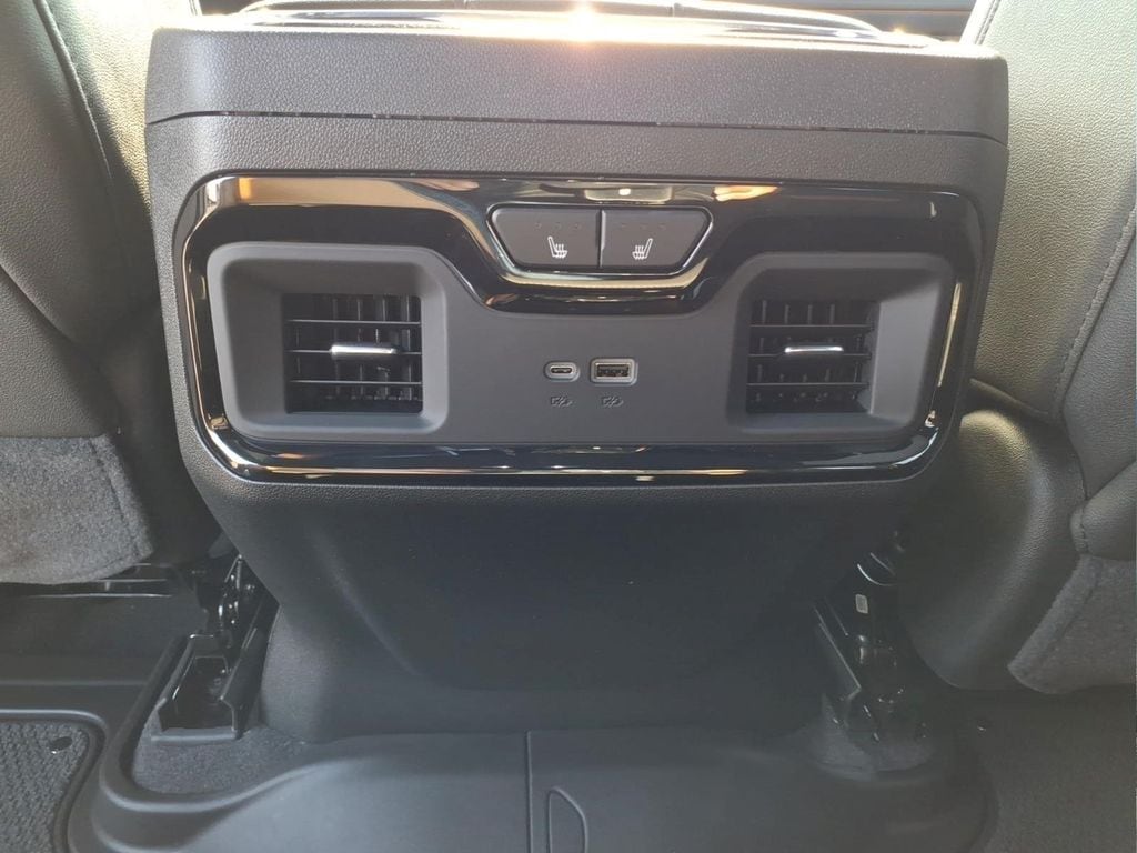 2026 GMC Sierra 1500 AT4 - Photo 15