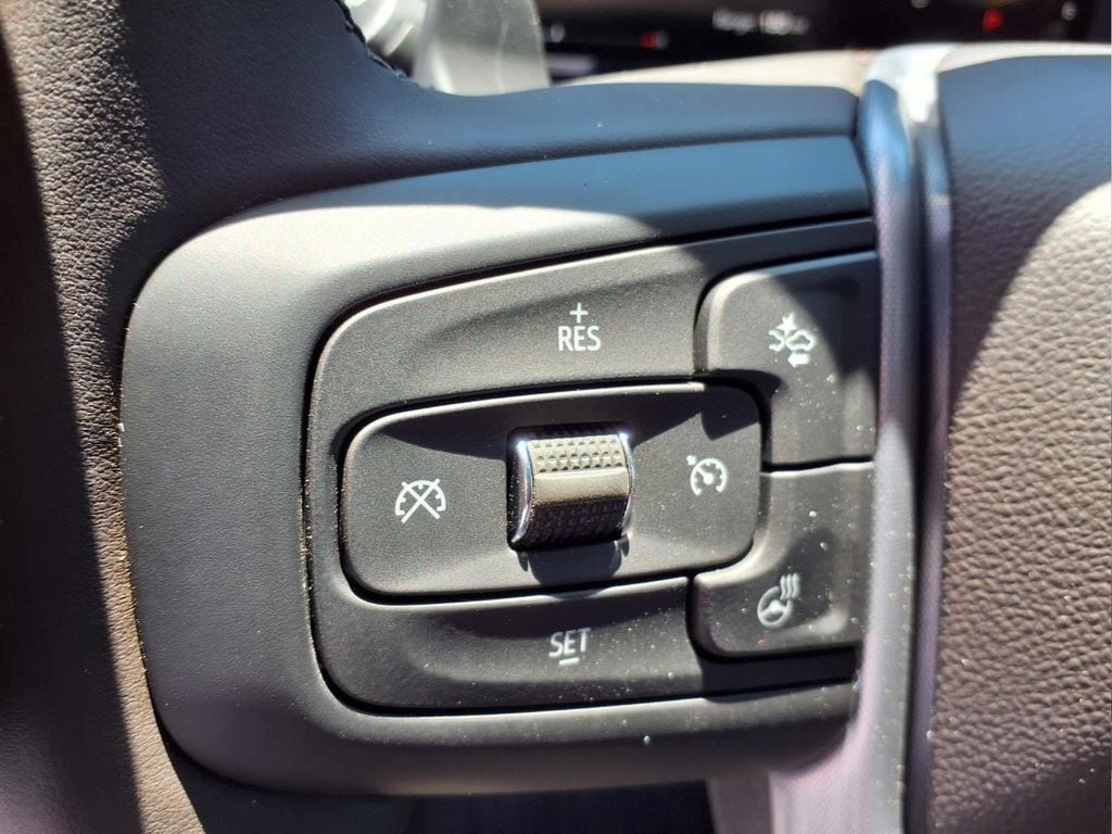 2026 GMC Sierra 1500 SLT - Photo 16