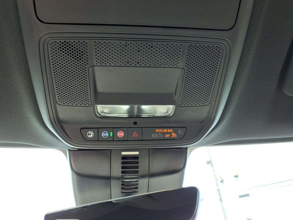 2026 GMC Acadia Elevation - Photo 25