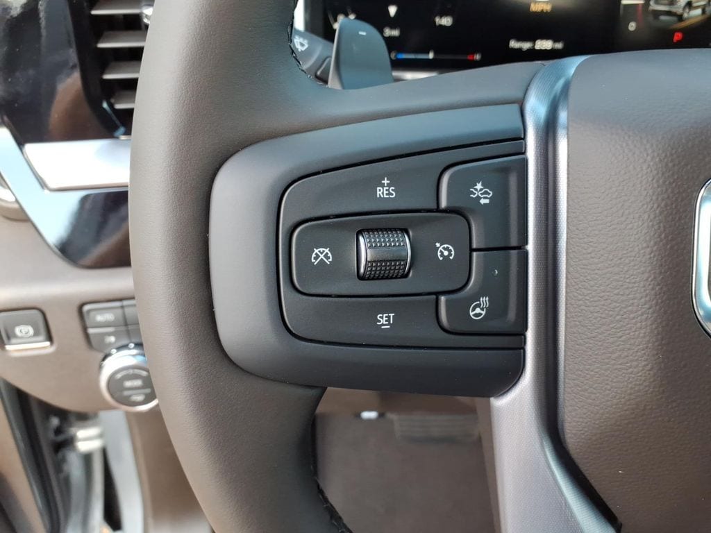 2026 GMC Sierra 1500 SLT - Photo 17