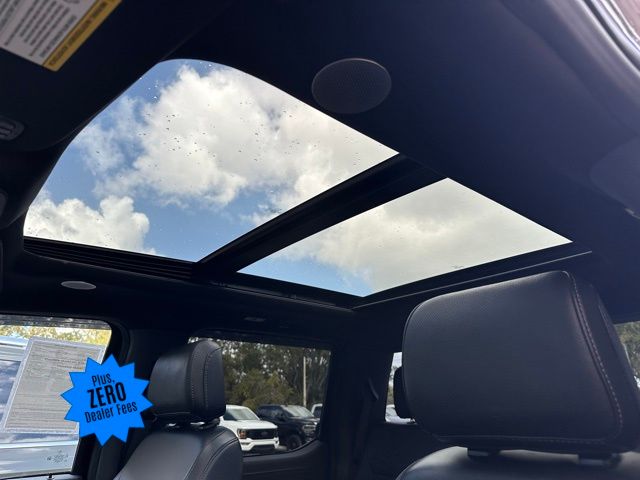 2023 Ford F-150 Lariat photo 2