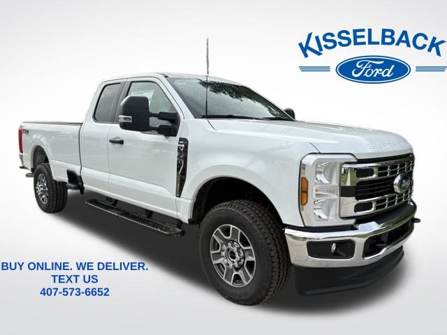 2025 Ford F-350 Super Duty XLT's photo