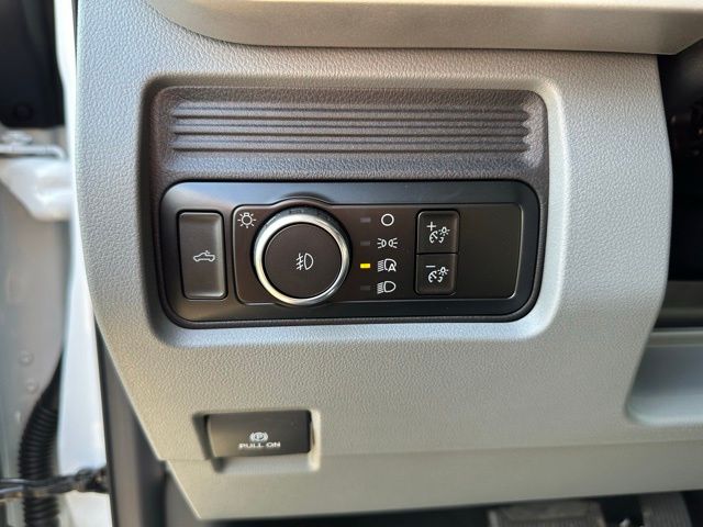 2025 Ford F-350 Super Duty XL - Photo 19