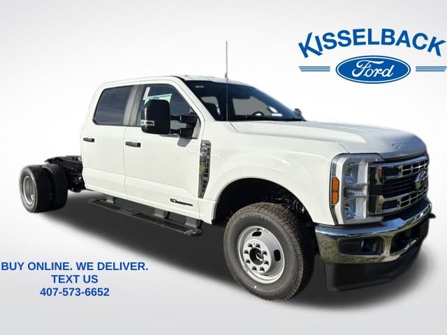 2026 Ford F-350 Super Duty Chassis Cab XL's photo