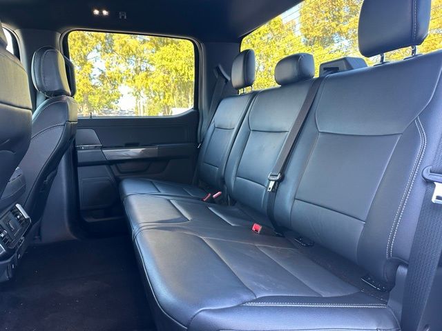 2022 Ford F-150 XLT photo 3