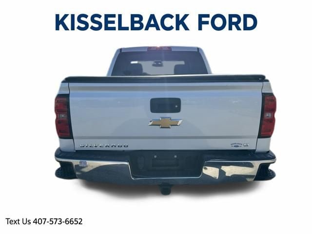 2017 Chevrolet Silverado 1500 LT photo 4