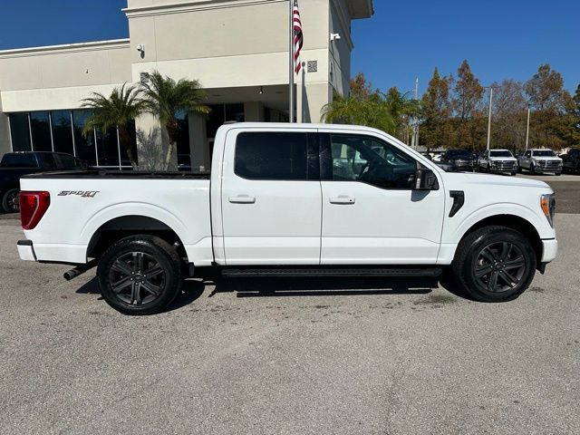 2023 Ford F-150 XLT photo 2