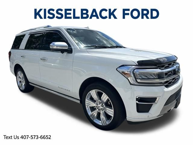 2023 Ford Expedition Platinum's photo