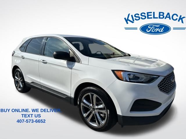 2023 Ford Edge SE's photo