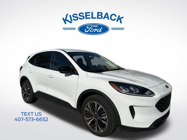 2022 Ford Escape SE's photo