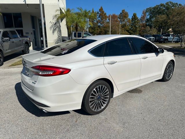 2017 Ford Fusion SE photo 3