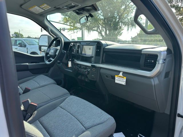 2025 Ford F-350 Super Duty XL - Photo 11