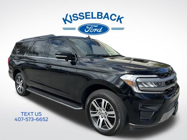2022 Ford Expedition XLT's photo
