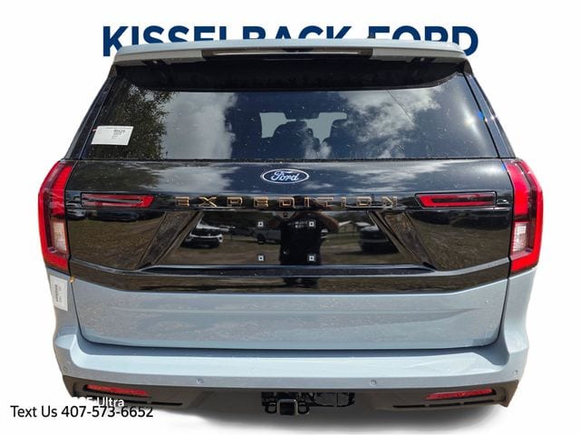 2026 Ford Expedition photo 3