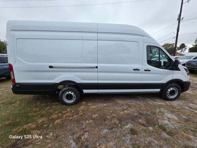 2026 Ford Transit photo 3
