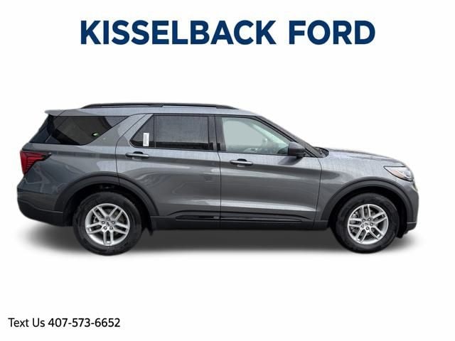 2026 Ford Explorer photo 2