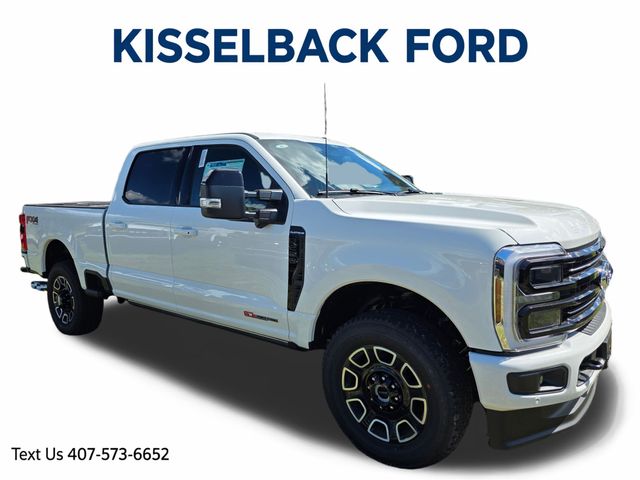 2026 Ford F-250 Super Duty Platinum's photo