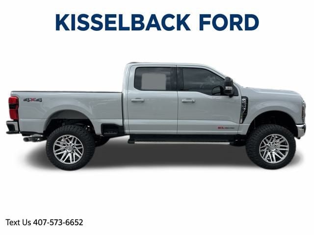 2026 Ford F-250 Lariat photo 2