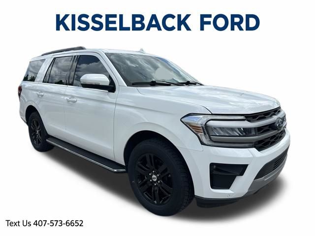 2023 Ford Expedition XLT's photo