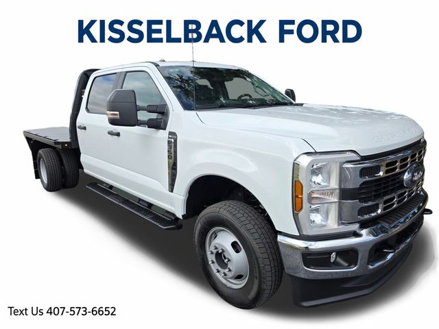 2025 Ford F-350 Chassis Truck Crew Cab 